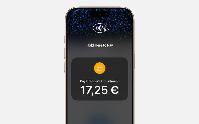 Displej iPhonu s aplikací GP tom a výzvou k bezkontaktní platbě